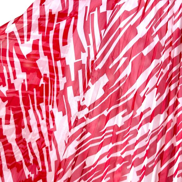 Carmen Marc Valvo Red & White Art to Wear Print Accordion Pleated Midi Skirt - Picture 5 of 7
